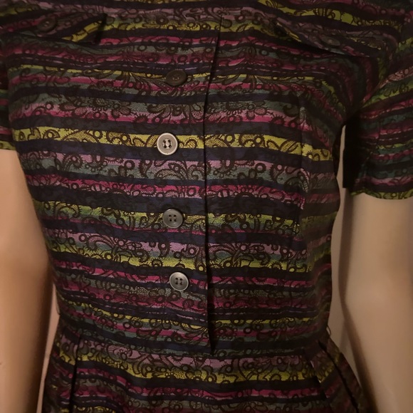 Simple Vintage… - Picture 2 of 12